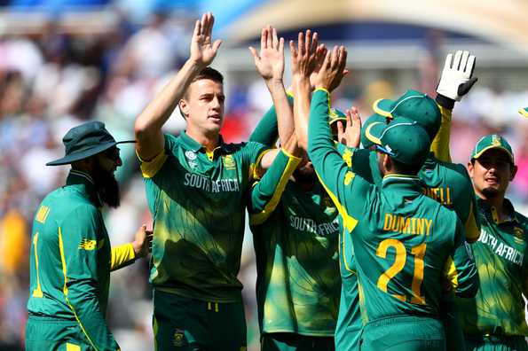 Morne Morkel's wicket of Dickwella after a weak start changed things for South Africa Morne Morkel's wicket of Dickwella after a weak start changed things for South Africa