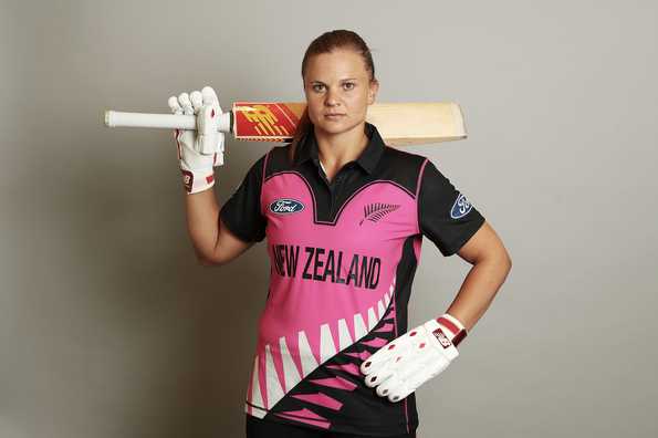 Suzie Bates's superb hundred gave New Zealand a winning start Suzie Bates's superb hundred gave New Zealand a winning start