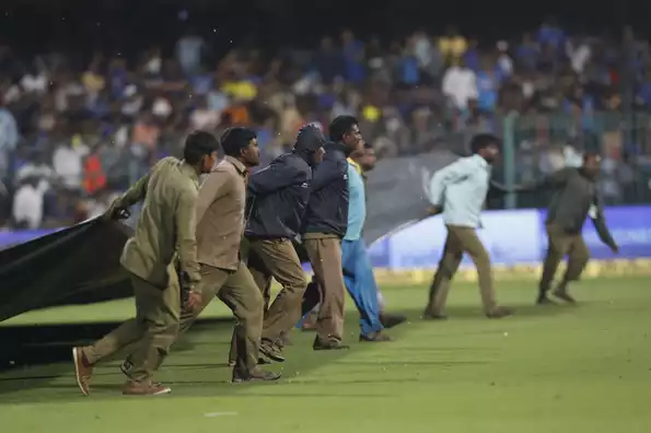 Despite the rain threat, authorities seemed confident of having a full game. Despite the rain threat, authorities seemed confident of having a full game.