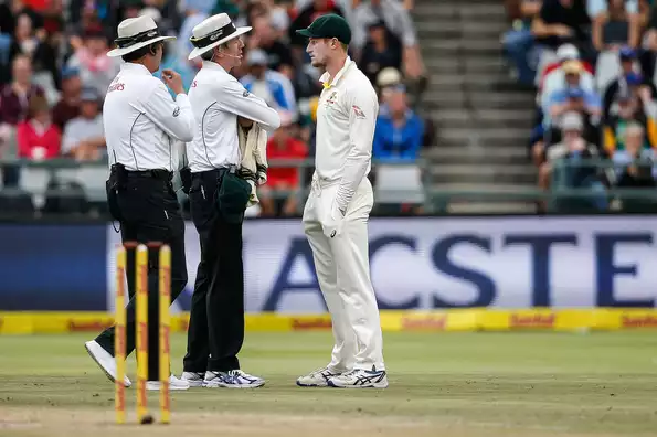 The on-field umpires were quickly alerted to Cameron Bancroft's transgression. The on-field umpires were quickly alerted to Cameron Bancroft's transgression.