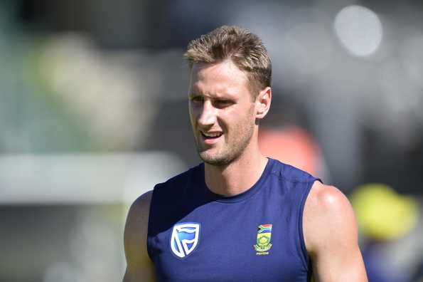 Theunis De Bruyn scored 60 to ensure Titans survived on the final day Theunis De Bruyn scored 60 to ensure Titans survived on the final day