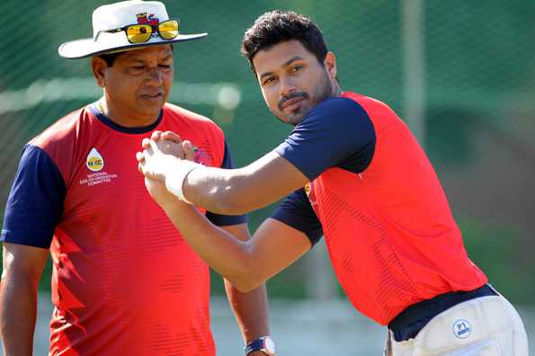 Aditya Tare's crucial 71 helped Mumbai clinch the Vijay Hazare Trophy Aditya Tare's crucial 71 helped Mumbai clinch the Vijay Hazare Trophy