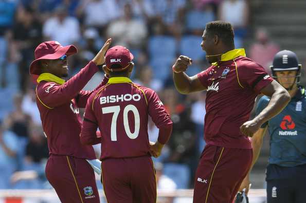 Oshane Thomas finished with figures of 5 for 21 in just 5.1 overs. Oshane Thomas finished with figures of 5 for 21 in just 5.1 overs.