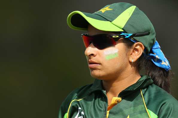 Nida Dar scored a crucial 32 in the chase Nida Dar scored a crucial 32 in the chase