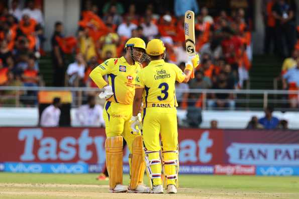 Raina felt that if Dhoni wanted to quit, he'll walk out without any fuss Raina felt that if Dhoni wanted to quit, he'll walk out without any fuss