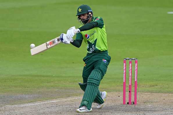 Hafeez composed a brilliant unbeaten 86 Hafeez composed a brilliant unbeaten 86