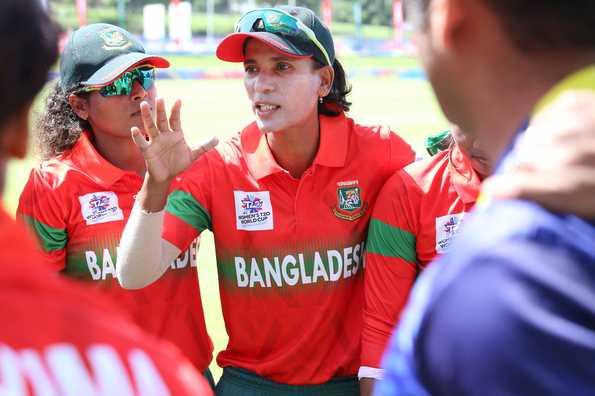 Salma Khatun, the Bangladesh Women's T20 skipper, felt her selection was due to the experience she brings to the table Salma Khatun, the Bangladesh Women's T20 skipper, felt her selection was due to the experience she brings to the table