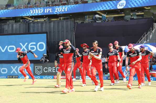 RCB's unbeaten run in IPL 2021 came to a halt in their previous game against CSK RCB's unbeaten run in IPL 2021 came to a halt in their previous game against CSK