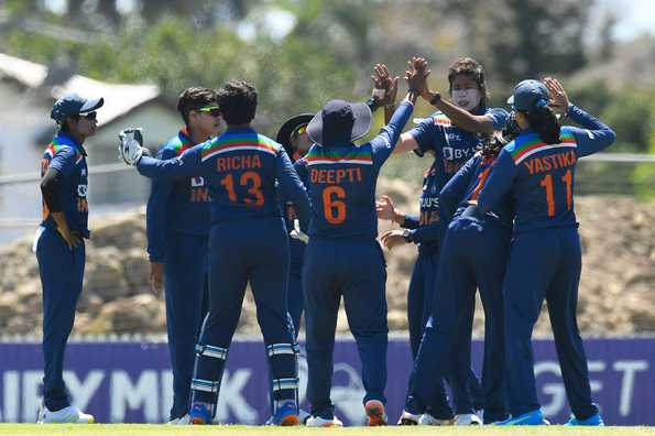 Jhulan Goswami led the way with a three-wicket haul before completing a chase with the bat Jhulan Goswami led the way with a three-wicket haul before completing a chase with the bat