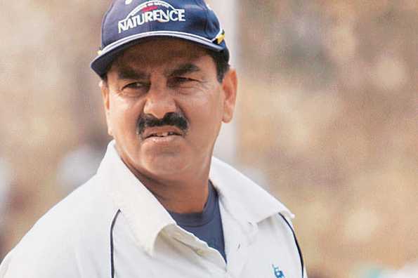 Manoj Prabhakar represented India in 39 Tests and 130 ODIs. Manoj Prabhakar represented India in 39 Tests and 130 ODIs.