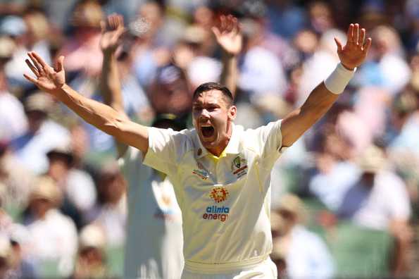 Scott Boland ripped through the heart of England's batting as he returned remarkable figures of 6 for 7 on his Test debut Scott Boland ripped through the heart of England's batting as he returned remarkable figures of 6 for 7 on his Test debut