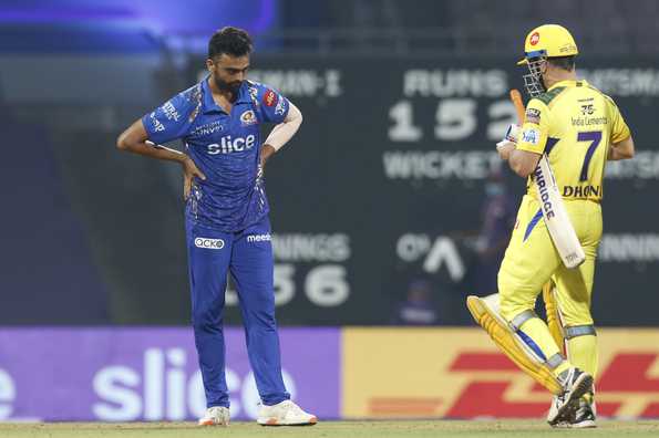MS Dhoni scored 16 off the last four balls of the match from Unadkat MS Dhoni scored 16 off the last four balls of the match from Unadkat