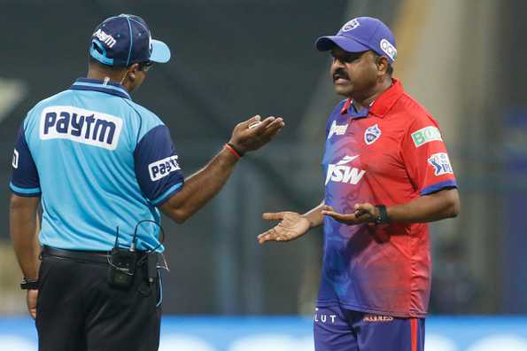 The last over of the DC-RR game came with a lot of drama The last over of the DC-RR game came with a lot of drama