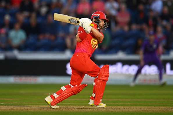 Duckett cracked an impressive fifty Duckett cracked an impressive fifty