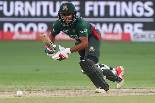 Mehidy Hasan impressed as an opener against Sri Lanka with a 28-ball 36 Mehidy Hasan impressed as an opener against Sri Lanka with a 28-ball 36