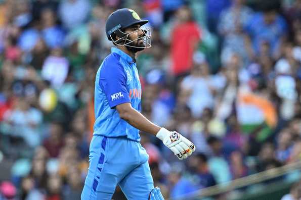 KL Rahul has scored just 22 runs in the tournament so far. KL Rahul has scored just 22 runs in the tournament so far.