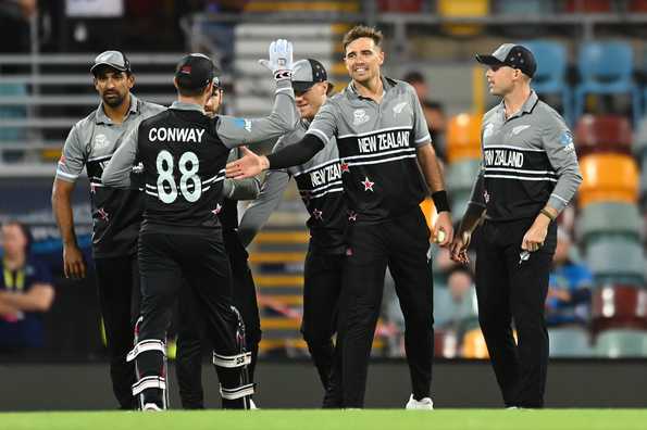 Distilled to its spirit, this match pits Pakistan's passion against New Zealand's canniness. Distilled to its spirit, this match pits Pakistan's passion against New Zealand's canniness.