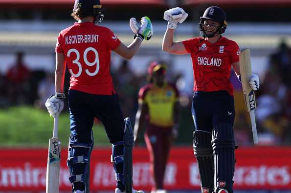Nat Sciver-Brunt and Heather Knight were involved in an unbroken 67-run stand for the fourth wicket Nat Sciver-Brunt and Heather Knight were involved in an unbroken 67-run stand for the fourth wicket
