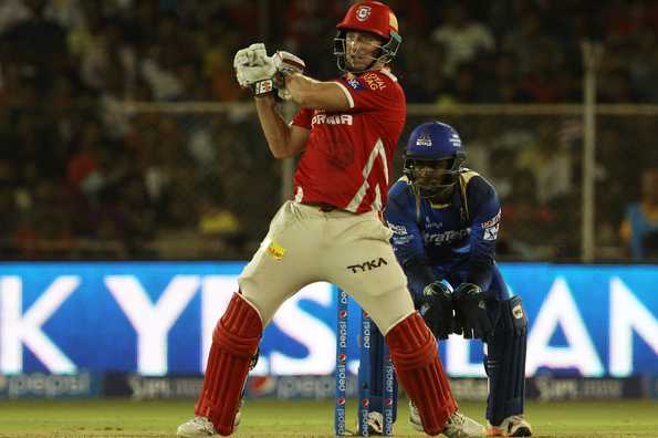 Shaun Marsh hit three fours in the Super Over to set up the win.