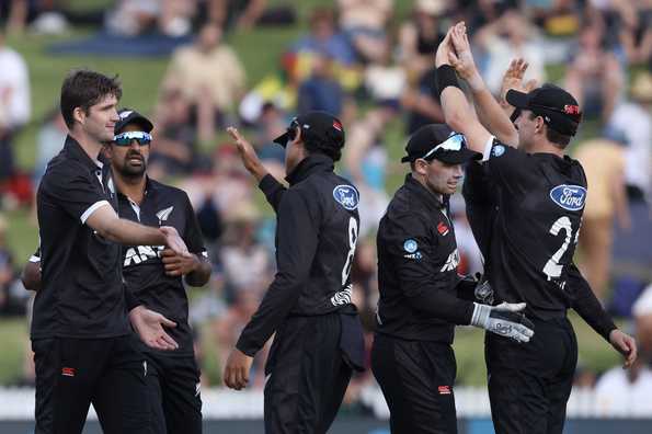 NZ players celebrate the dismissal of SL skipper Dasun Shanaka NZ players celebrate the dismissal of SL skipper Dasun Shanaka