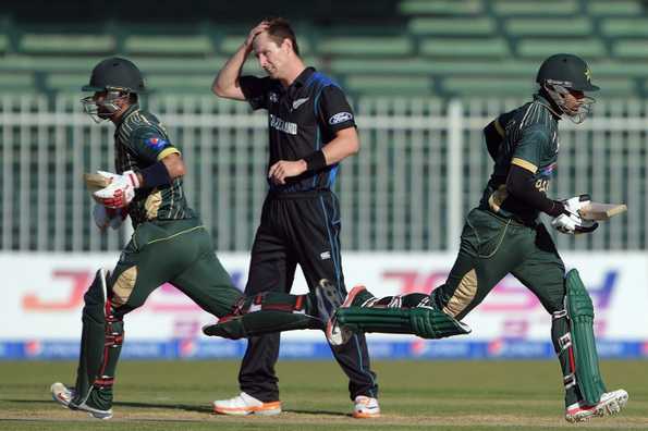 Mohammad Hafeez and Ahmed Shehzad put on a good stand before the former fell to Corey Anderson. Mohammad Hafeez and Ahmed Shehzad put on a good stand before the former fell to Corey Anderson.