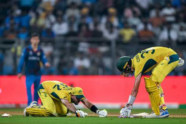 Despite struggling, Maxwell managed to bat on and carry Australia home.
