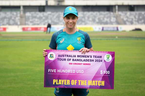 Sophie Molineux was Australia's star in the second ODI which was also her comeback game Sophie Molineux was Australia's star in the second ODI which was also her comeback game