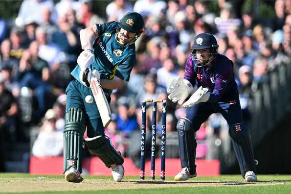 Head smashed a 17-ball fifty. Head smashed a 17-ball fifty.