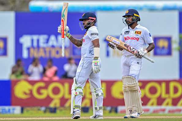 The Mendis dup added 117-run unbeaten partnership by Lunch Tea on Day 2. The Mendis dup added 117-run unbeaten partnership by Lunch Tea on Day 2.