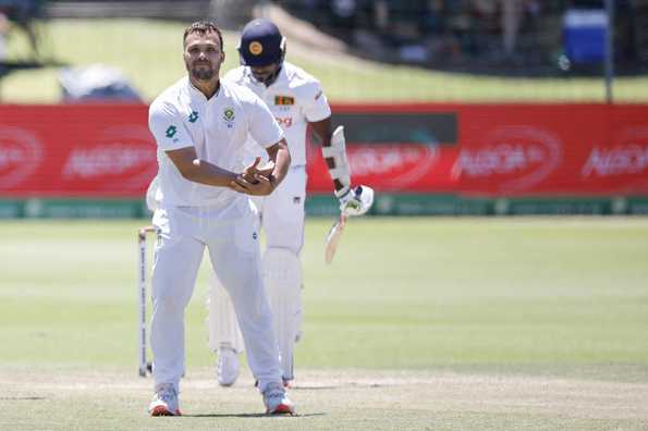 After Dane Paterson's fifer gave South Africa a 30-run lead, they stretched it to 106 at Tea, with nine wickets still in hand After Dane Paterson's fifer gave South Africa a 30-run lead, they stretched it to 106 at Tea, with nine wickets still in hand