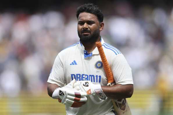 Rishabh Pant's wicket broke open the game for the Australians in the final session on Day 5 Rishabh Pant's wicket broke open the game for the Australians in the final session on Day 5
