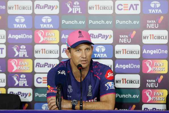 Shane Bond hopes to see hard work from all the bowlers day in, day out