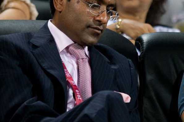 Lalit Modi ridiculed BCCI's second show-cause notice. Lalit Modi ridiculed BCCI's second show-cause notice.