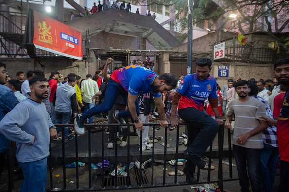 Uncontrollable crowds thronged the Chinnaswamy Stadium