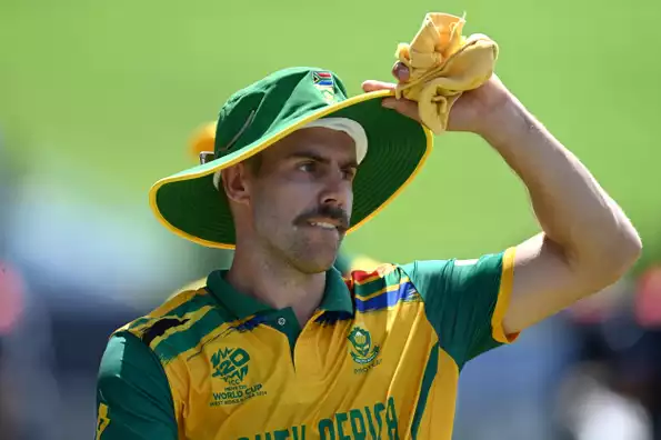 Nortje - who had been pencilled in to play in the tri-series - wasn't considered because of a stress-related back problem Nortje - who had been pencilled in to play in the tri-series - wasn't considered because of a stress-related back problem