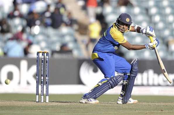 Sri Lanka batsman Mahela Jayawardane plays a shot during the ICC Champions Trophy group match between New Zealand and Sri Lanka. A defiant 77 from Jayawardene gave Sri Lanka hope of an unlikely win, but they fell 38 runs short after being all out for 277 with 20 balls left of a Group B match staged in stifling heat in Johannesburg. Sri Lanka batsman Mahela Jayawardane plays a shot during the ICC Champions Trophy group match between New Zealand and Sri Lanka. A defiant 77 from Jayawardene gave Sri Lanka hope of an unlikely win, but they fell 38 runs short after being all out for 277 with 20 balls left of a Group B match staged in stifling heat in Johannesburg.