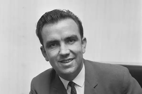 Bob Simpson made his Test debut in 1957 and finished with 4869 runs at an average of 46.81 in the format Bob Simpson made his Test debut in 1957 and finished with 4869 runs at an average of 46.81 in the format