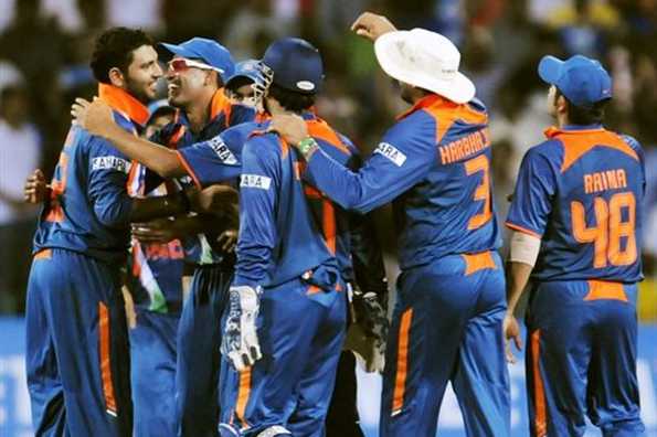 Indian cricketers during the tri-series final in Colombo on September 14. Mahendra Singh Dhoni's India will be keen to maintain their consistency to fulfill their fans' expectations at the Champions Trophy starting in South Africa next week. Indian cricketers during the tri-series final in Colombo on September 14. Mahendra Singh Dhoni's India will be keen to maintain their consistency to fulfill their fans' expectations at the Champions Trophy starting in South Africa next week.