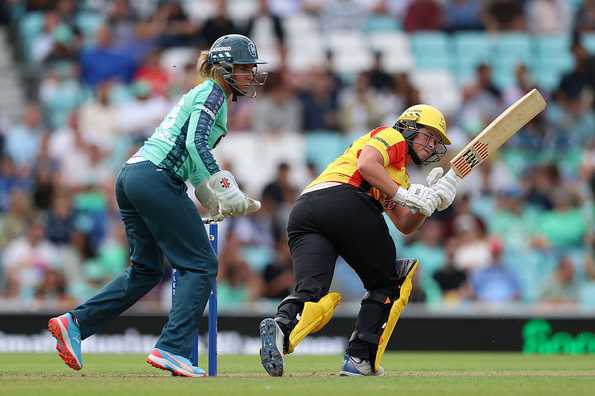 Grace Scrivens came up with a solid knock to set up the chase for Rockets Grace Scrivens came up with a solid knock to set up the chase for Rockets