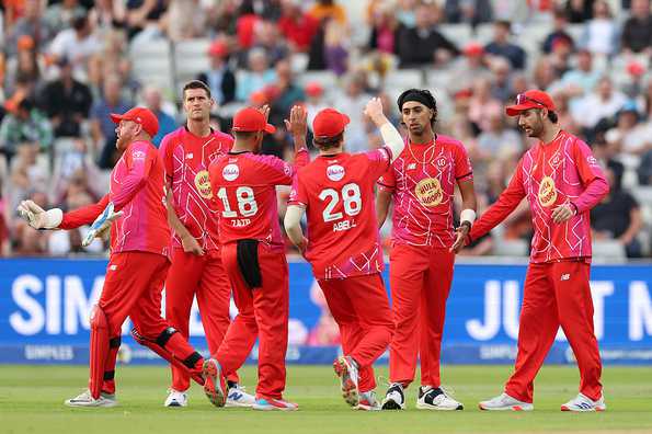 Welsh Fire strangled Phoenix's innings in the middle of the game to restrict the opposition