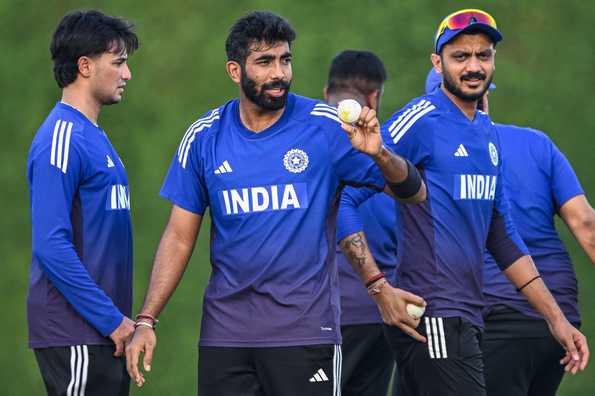 Full-strength India will start as favourites.