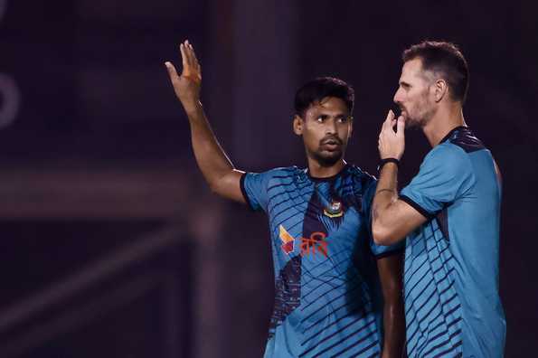 Tait said that he enjoys working with Mustafizur Rahman 