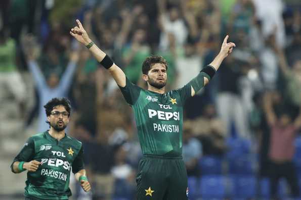 Afridi led the bowling show with 3 for 28.