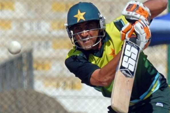 Pakistan captain Younis Khan, pictured in Karachi in January 2008. The Indian Premier League on Friday terminated the contracts of Khan and five other Pakistan players, a fall out of the deteriorating political relations between the two nations. Pakistan captain Younis Khan, pictured in Karachi in January 2008. The Indian Premier League on Friday terminated the contracts of Khan and five other Pakistan players, a fall out of the deteriorating political relations between the two nations.
