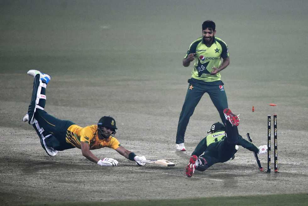 South Africa put on a better fielding display as compared to the Test series