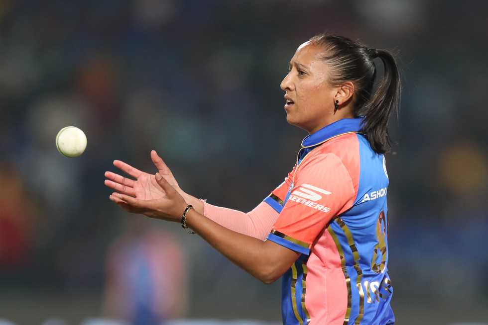 Shabnim Ismail bowled a delivery clocked at 132.1 kilometres an hour - the fastest recorded ball in women's cricket Shabnim Ismail bowled a delivery clocked at 132.1 kilometres an hour - the fastest recorded ball in women's cricket