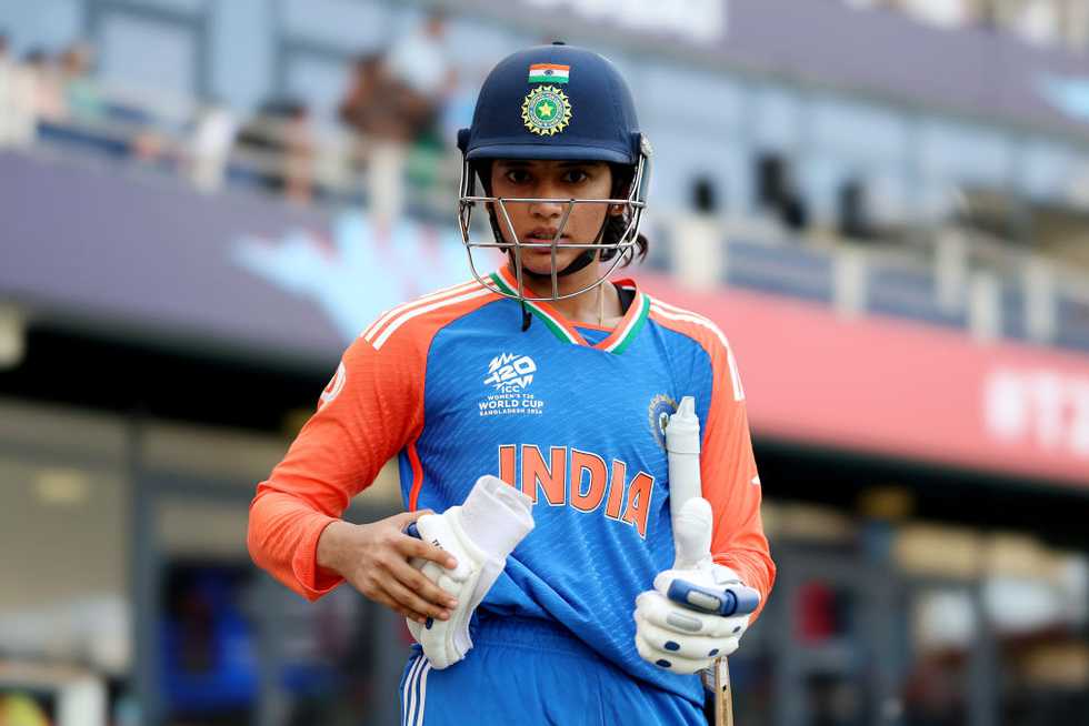 Smriti Mandhana mentioned that the batters need to be smart in tough conditions Smriti Mandhana mentioned that the batters need to be smart in tough conditions