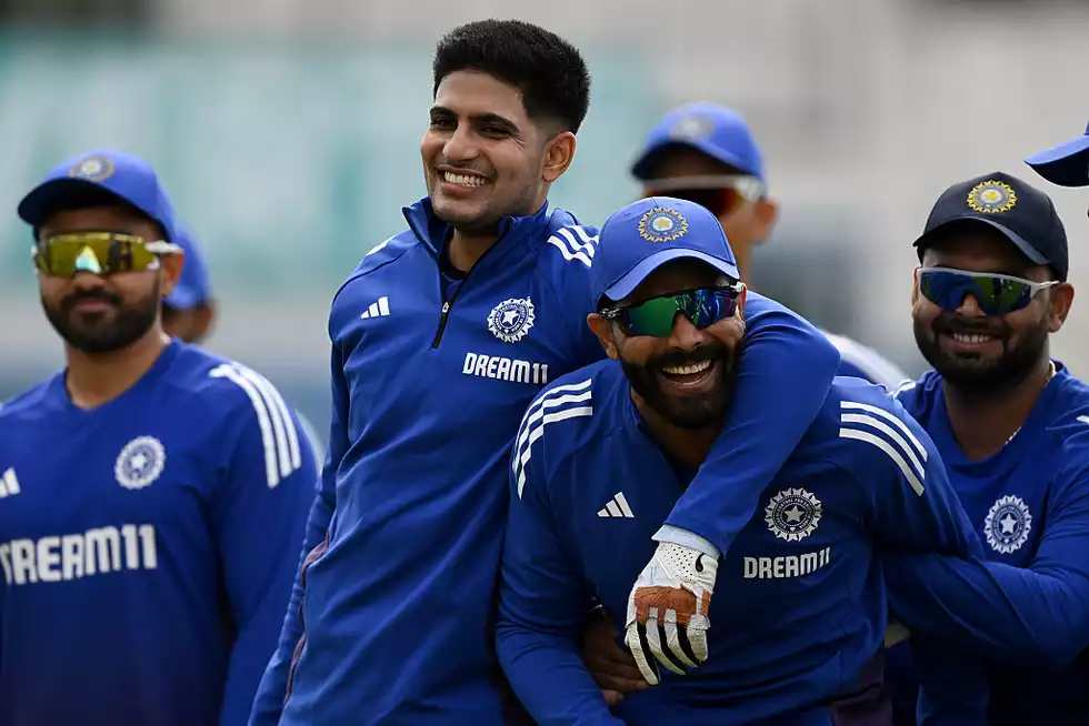 The challenge for India now is to forge some solidity, to ensure that the spine of the batting line-up does not become a carousel The challenge for India now is to forge some solidity, to ensure that the spine of the batting line-up does not become a carousel